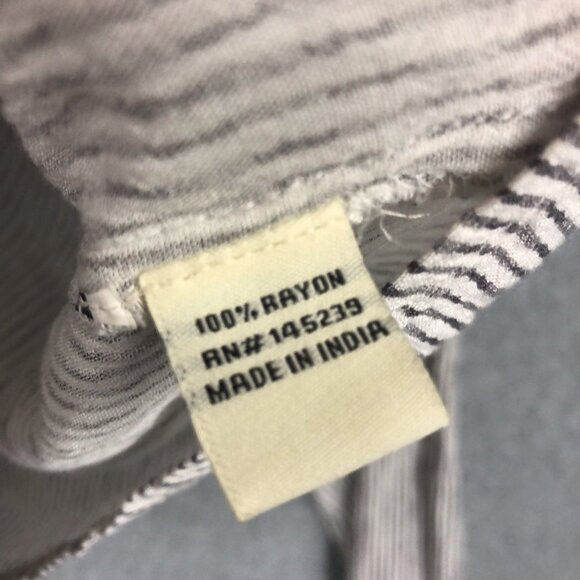 Sim & Sam Grey White Striped Cropped Long Sleeve Tee Size Large - Picture 4 of 6